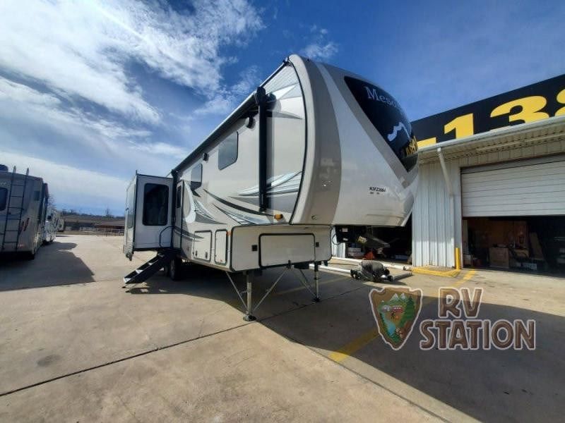 Discover the Best RVs for Your Next Adventure at RV Station Colbert