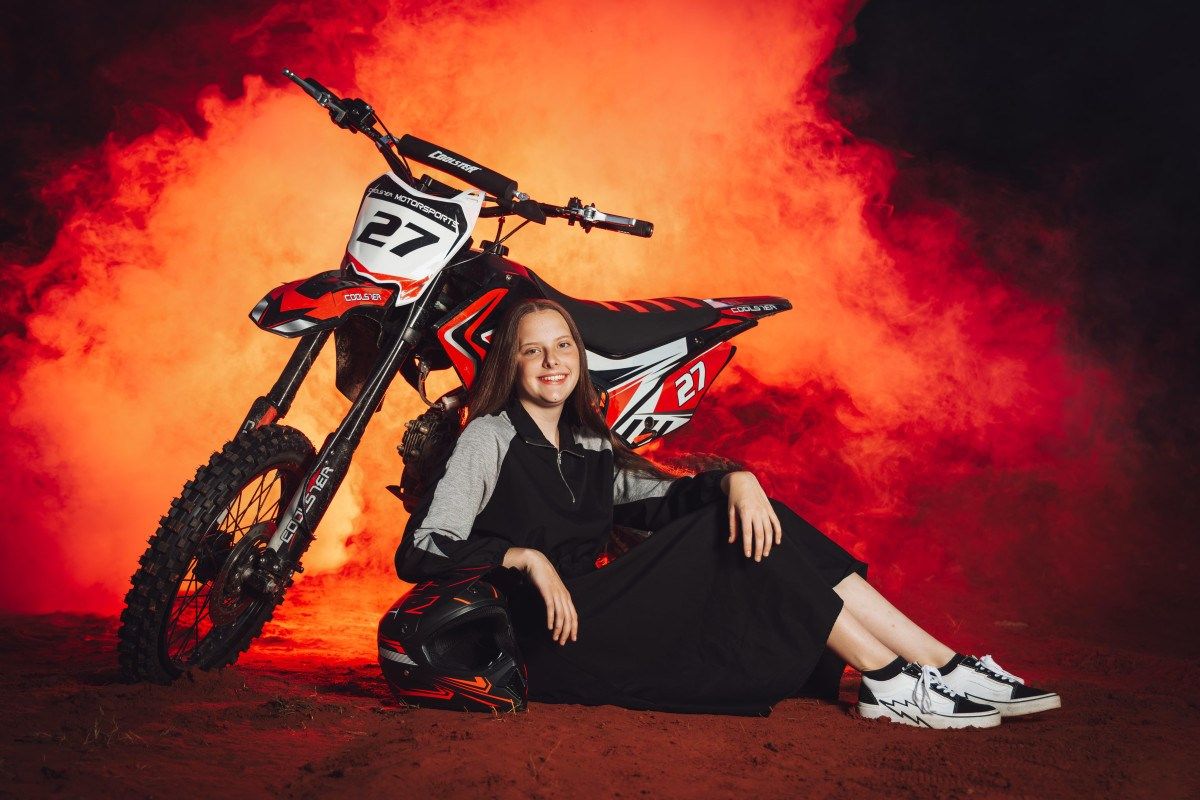 Capture Your Memories with Senior Portraits and Sports Photography