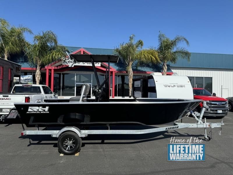 Royal Coach Expands RV and Marine Inventory Across Kern County