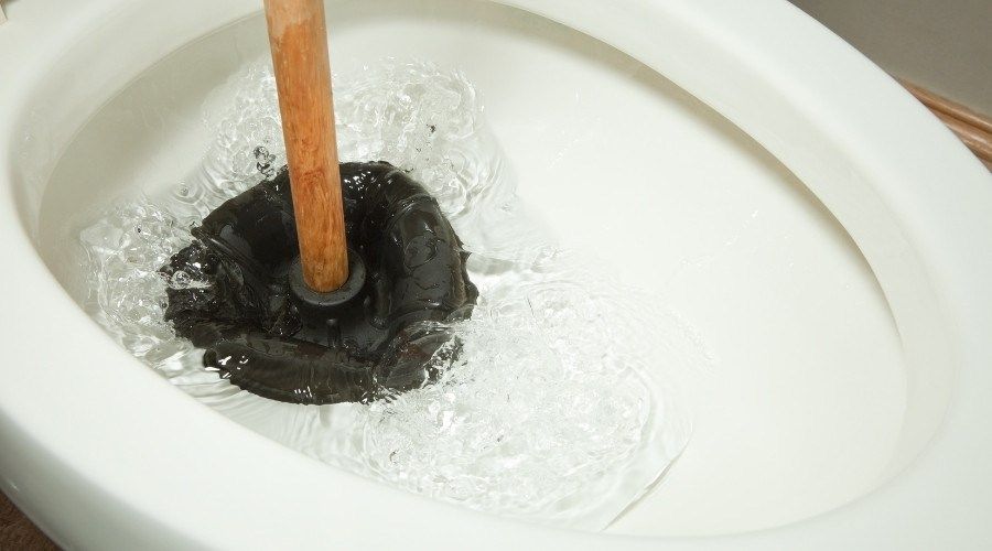 Simple Tips for Preventing a Clogged Toilet