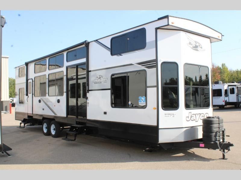 Michigan RV Market Expands With Full-Service Dealership Options