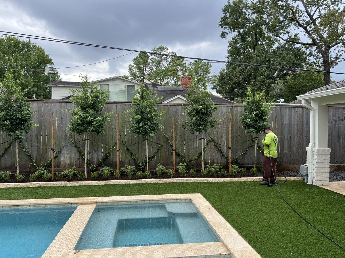 Cooler Fall Temperatures Create Ideal Conditions for Paver Installation Projects