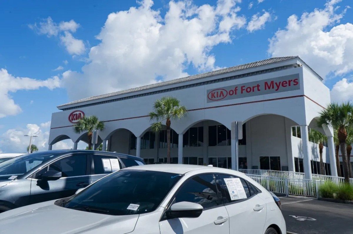 Grand Opening of New Kia and Chrysler Dodge Jeep Ram Dealerships