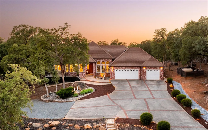 Luxury Homes in Auburn Redefine Modern Living Standards