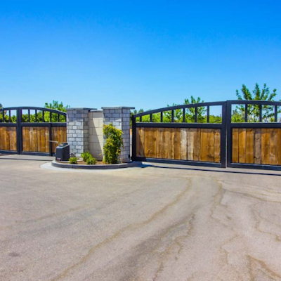 Rising Demand For Gate Repair Dallas TX 2025 Amid Property Market Surge