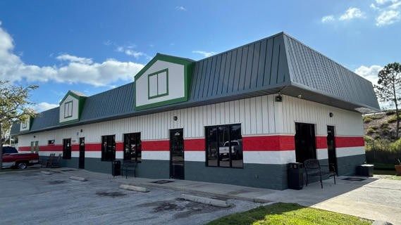 Spray House Paint: Commercial Painting Services in Clermont, FL