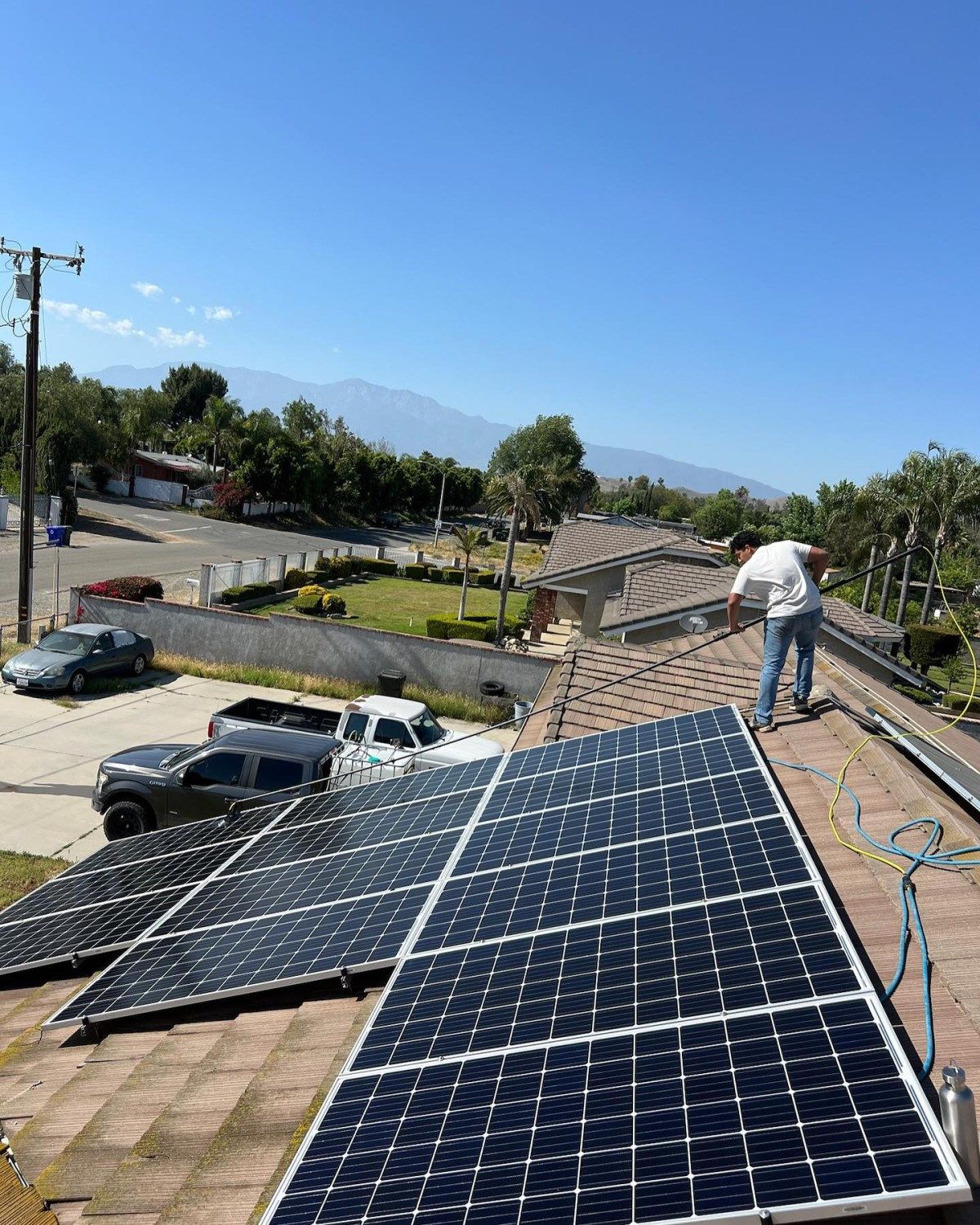 Squeegee Guys Break Down Solar Panel Cleaning Costs in Corona, CA