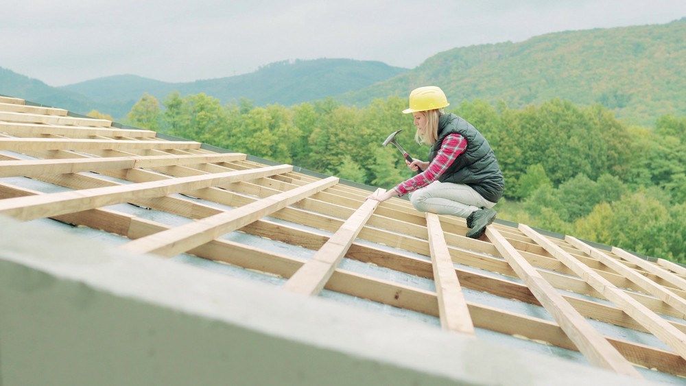 Choosing the Right Builder: Tips for a Successful Home Construction Experience