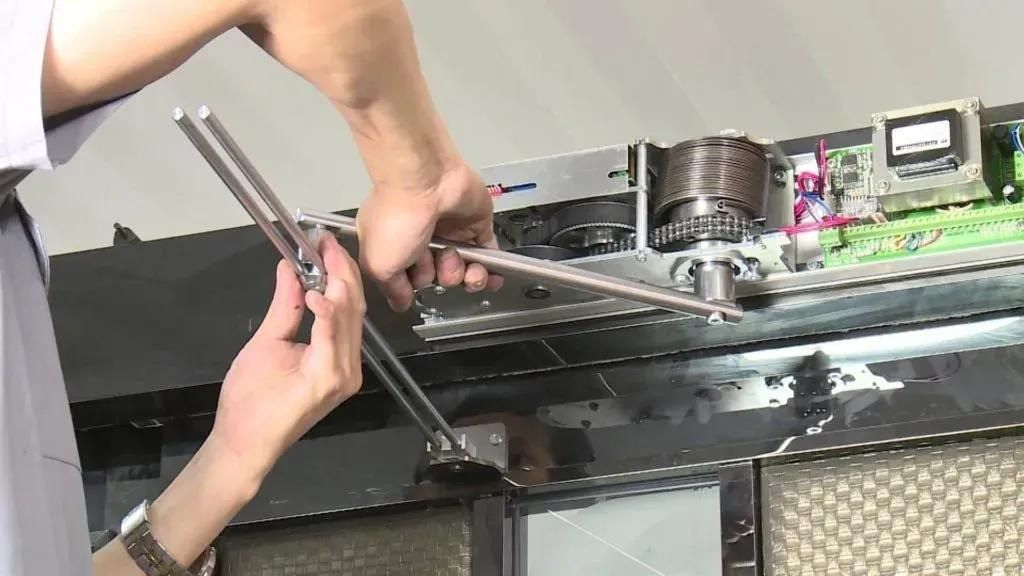 The Benefits of Choosing Local Metal Door Manufacturers in Miami