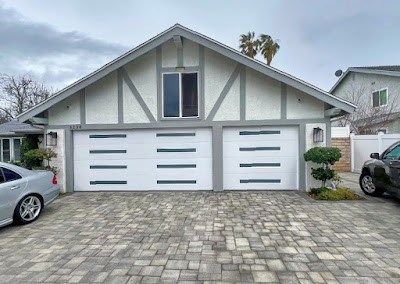 Weather-Driven Wear Fuels Demand For Garage Door Repair Across Los Angeles