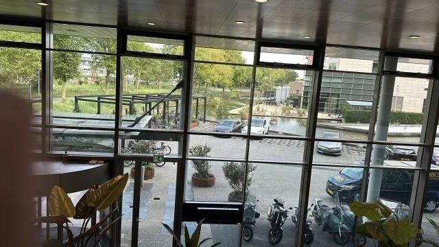 American Companies Find New Revenue in European Digital Services