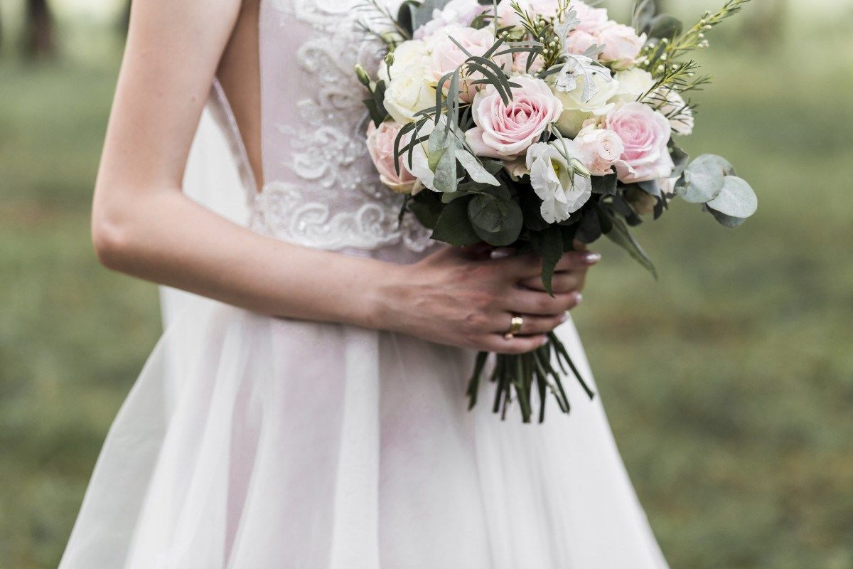 Couples Urged to Include Dress Preservation in Wedding Budgets