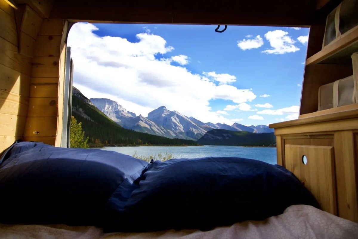 Experience Affordable Luxury with Vanlife in Banff